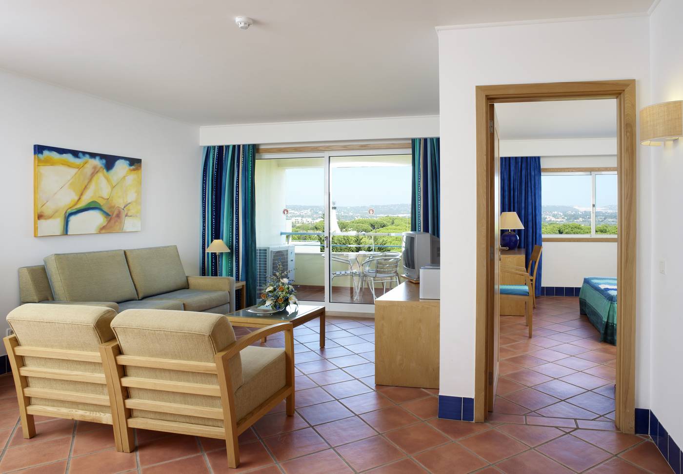 The-Patio-Suite-Hotel-Room-22