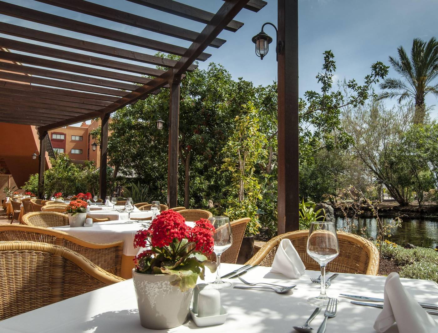 Sheraton-Fuerteventura-Beach--Golf---Spa-Resort-Restaurant-14