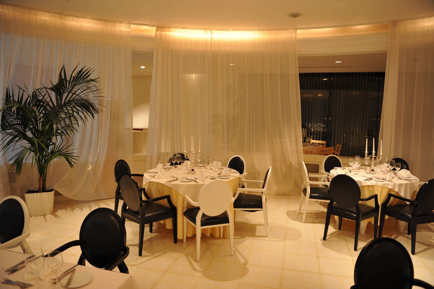 Splendid-Conference---Spa-Resort-Restaurant-43