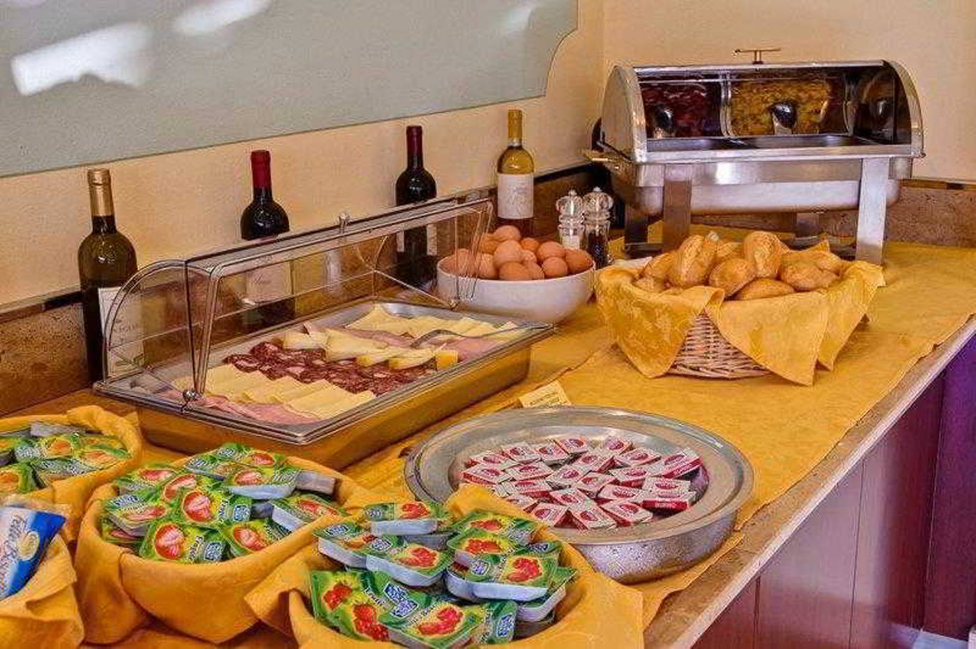 BEST-WESTERN-Galileo-Palace-Hotel-General-view-24