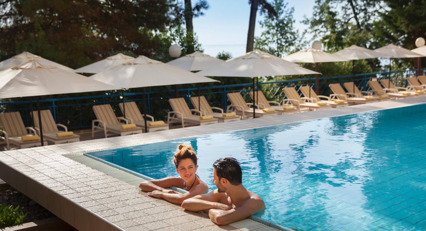 Remisens-Hotel-Excelsior-Pool-5