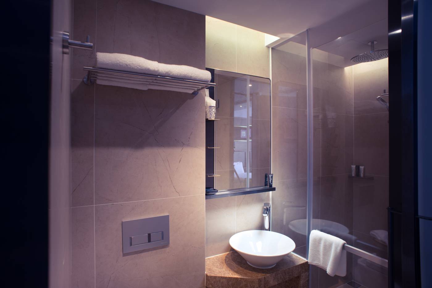 Soravit-on-Granville-Room-15