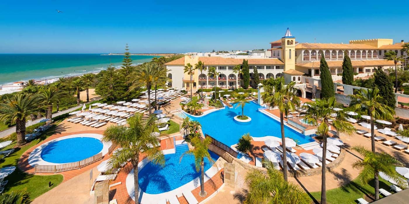 Hotel-Fuerte-Conil-Costaluz-Pool-3