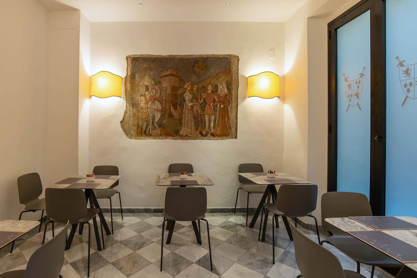 Machiavelli-Palace-Restaurant-18