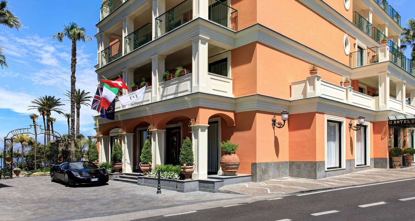 14.10.25 Grand Hotel Royal