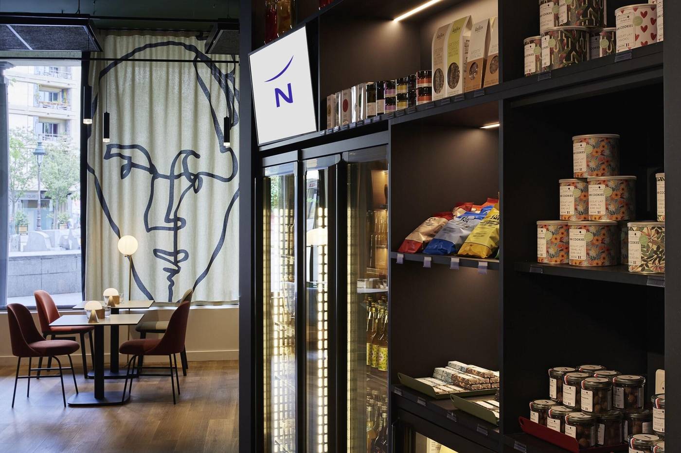 Novotel-Paris-Gare-de-Lyon-Sports-and-Entertainment-25