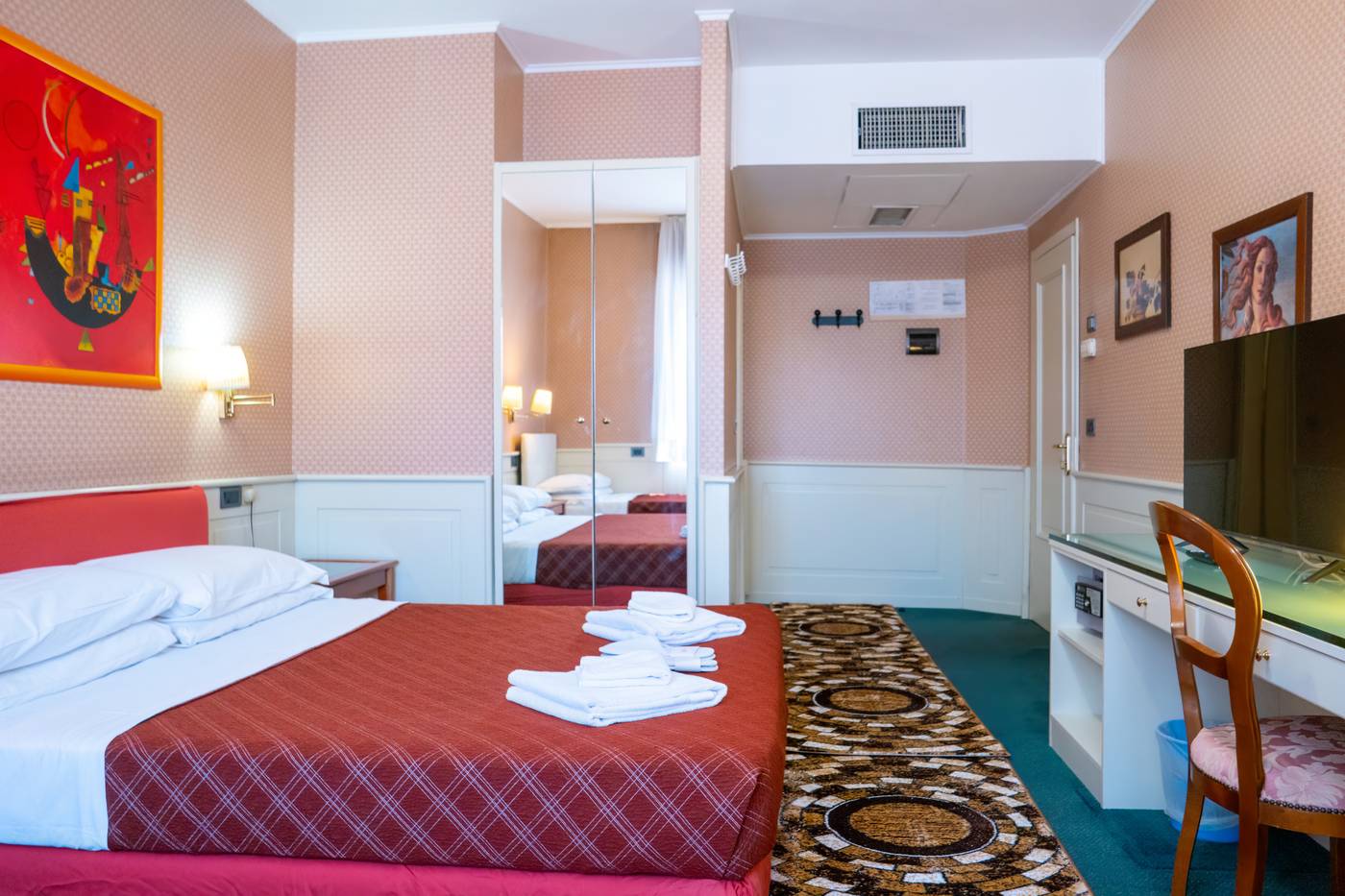 Alla-Giustizia-Room-8