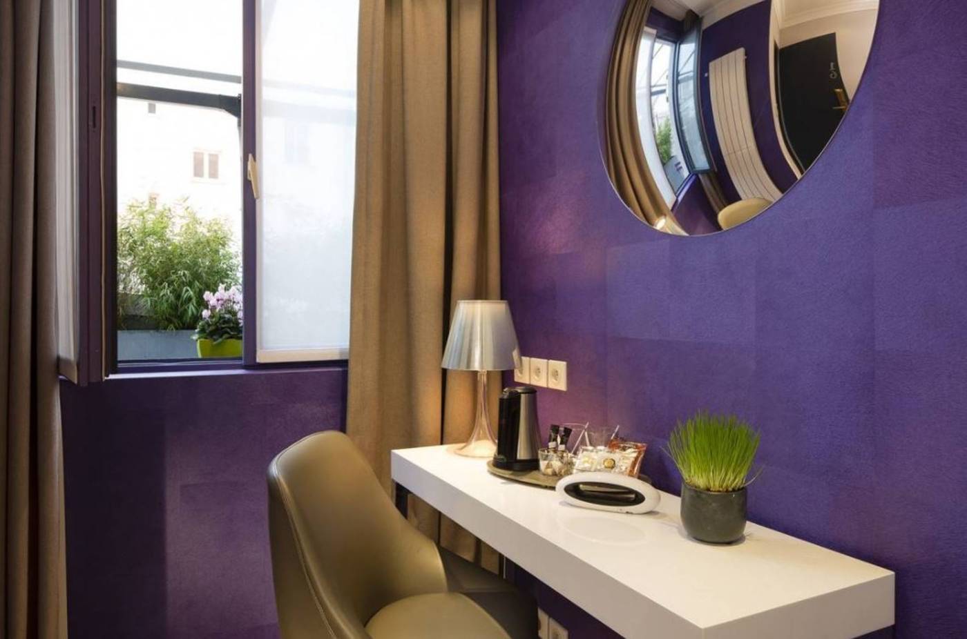 Hotel-Acropole-Room-19