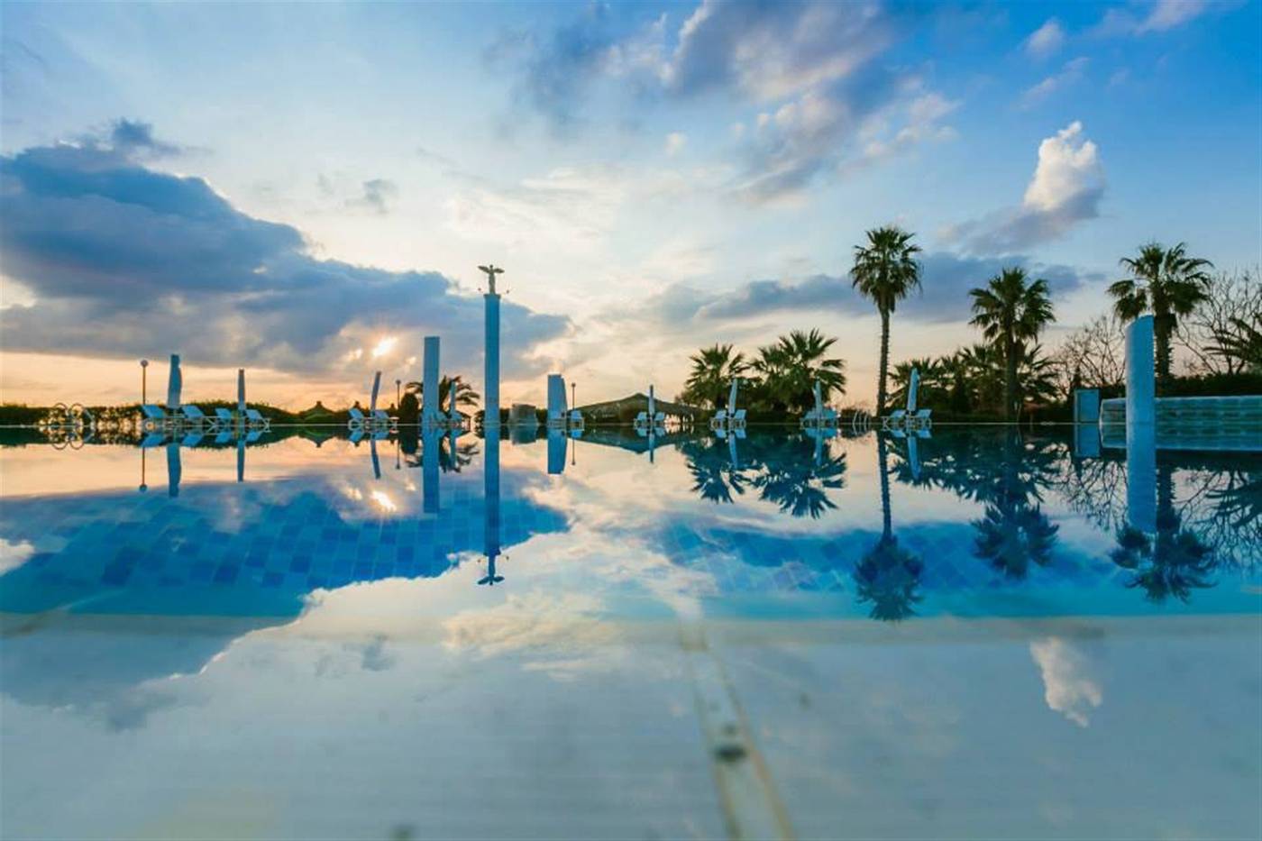 Starlight-Resort-Hotel-Pool-16