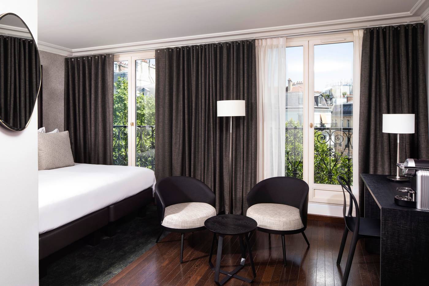 Hotel-Elysees-Regencia-Room-32