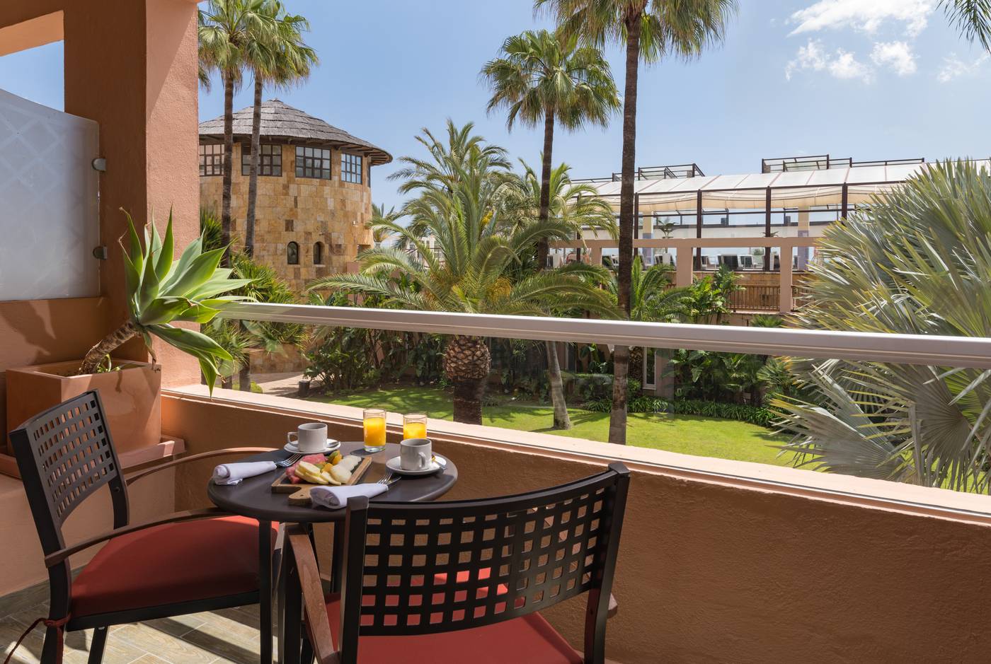 Elba-Estepona-Gran-Hotel---Thalasso-Spa-Room-9