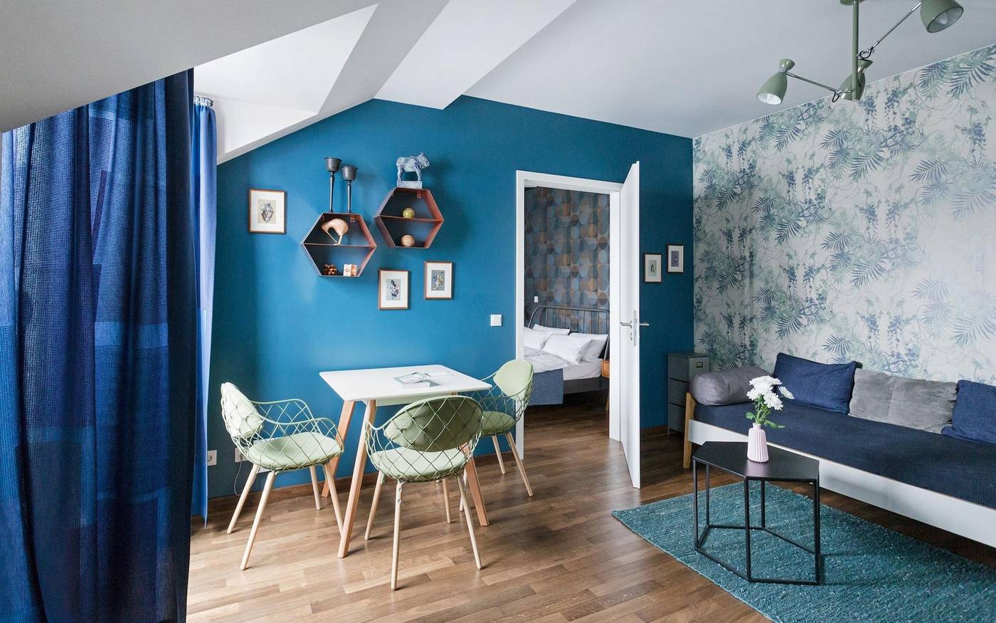 The-Circus-Hotel-Room-10