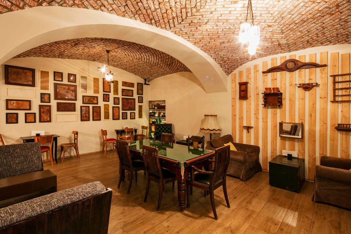 Hotel Jagerhorn-Croatia-ZAGREB-Bar-9