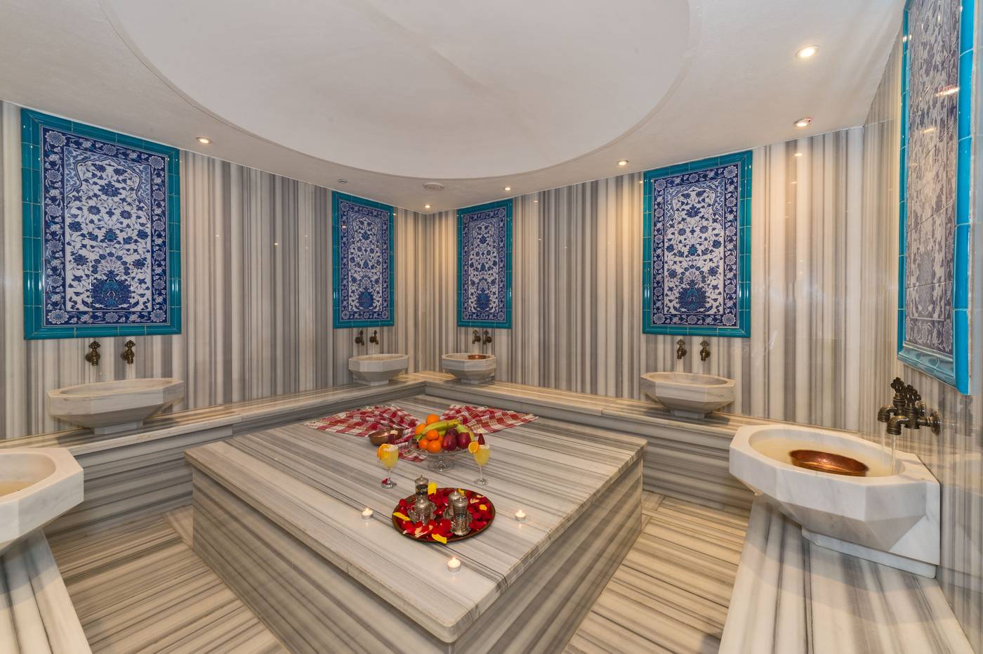 Darkmen-Hotel-Sports-and-Entertainment-40