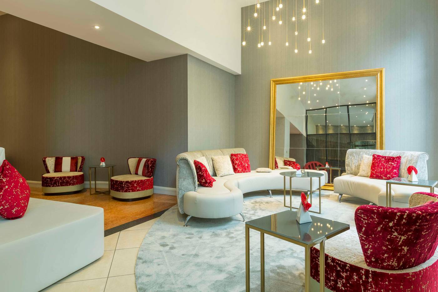 NH-Collection-Brussels-Centre-Lobby-11