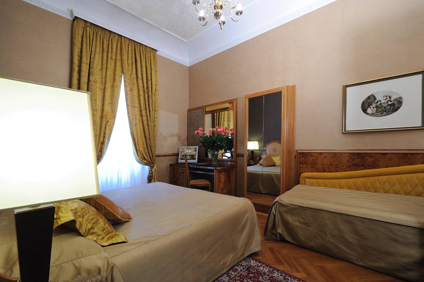 Farnese-Room-24