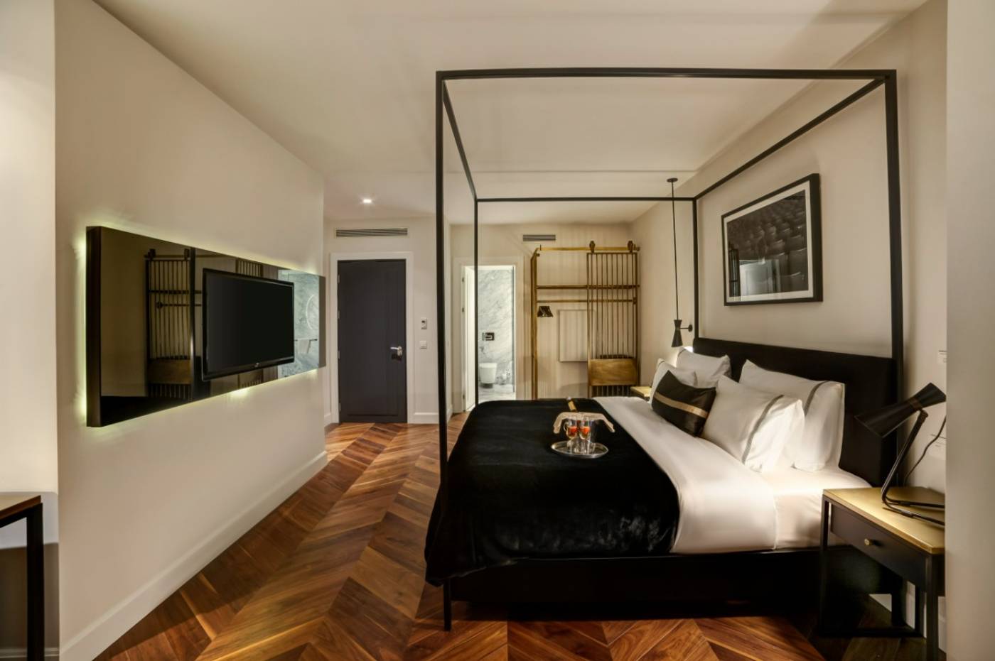 39-KalamIs-Marina-Hotel-Room-19