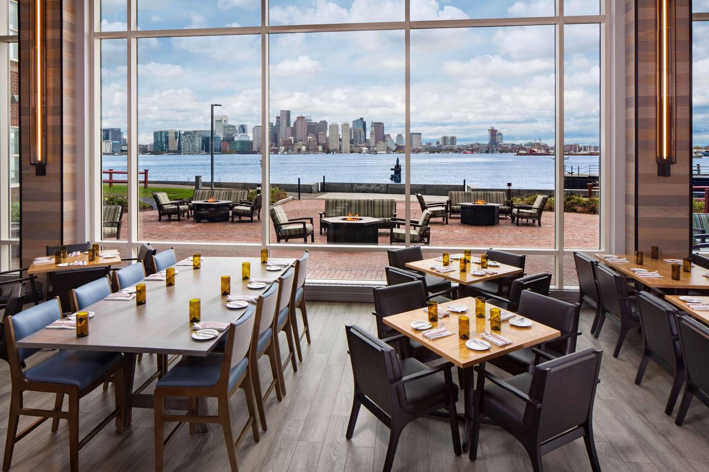 Hyatt-Regency-Boston-Harbor-Restaurant-27