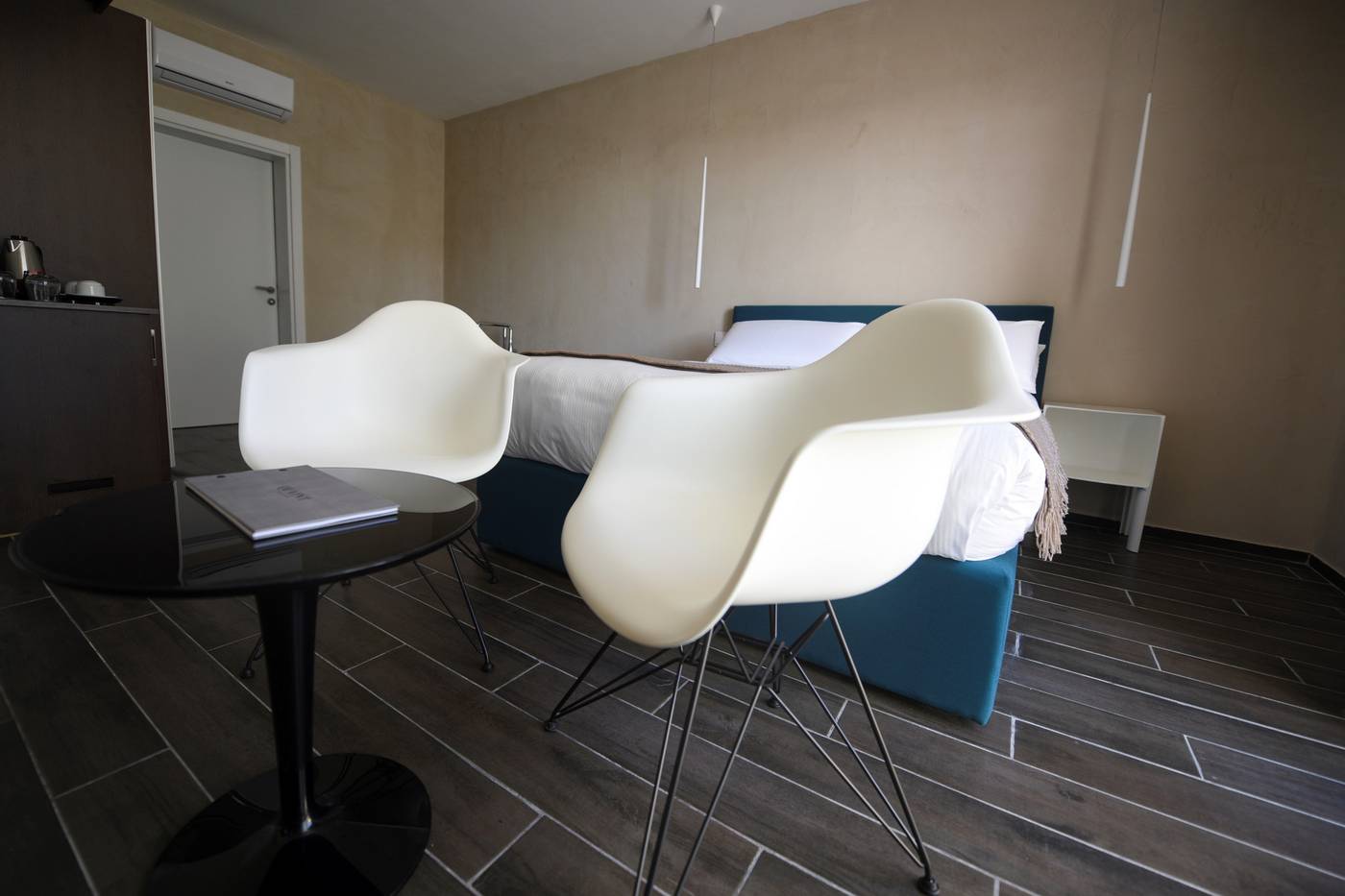 Quaint-Boutique-Hotel-Sannat-Room-7