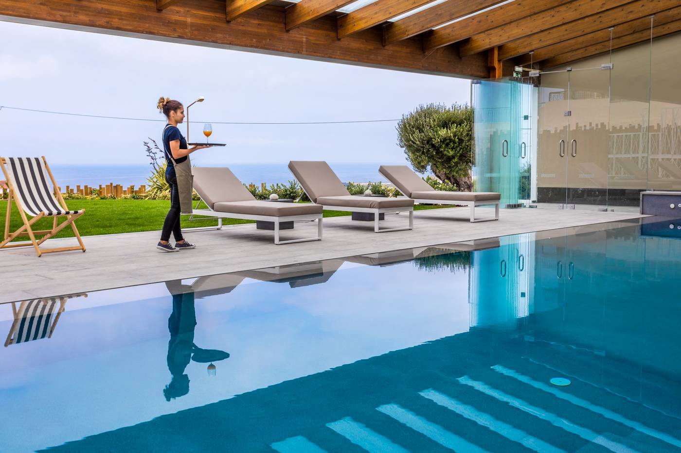 You-and-the-sea-Pool-39