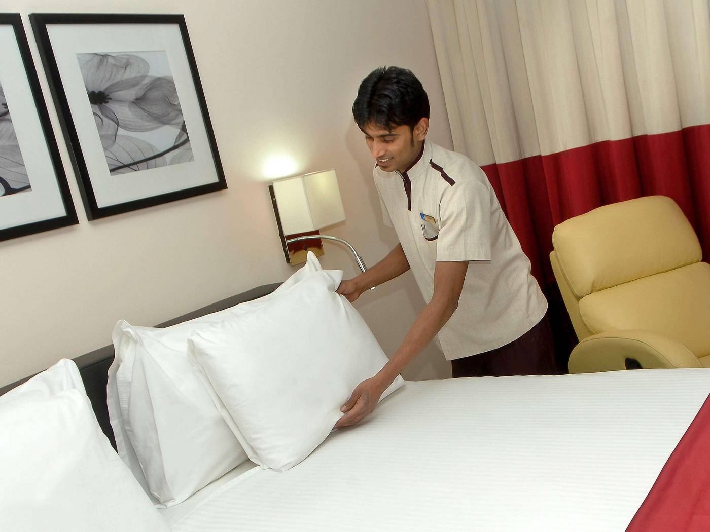 Novotel Suites Riyadh Olaya-Saudi Arabia-AR RIYAD-Room-10