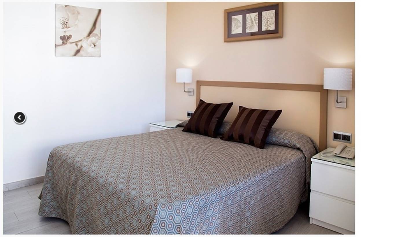 Ecuador-Park-Room-18