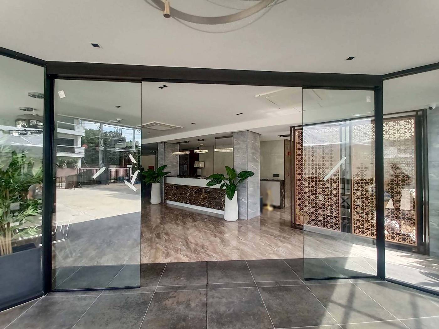 The 9 Residence Hotel-Thailand-Bangkok-Lobby-7