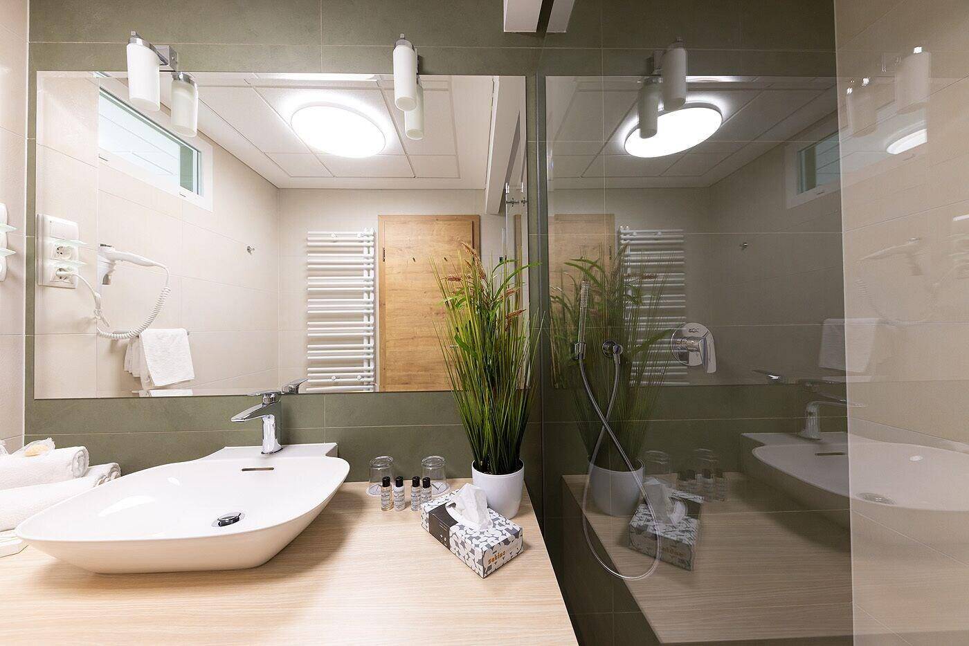 Nadas-To-Park-Hotel-Superior-Room-29