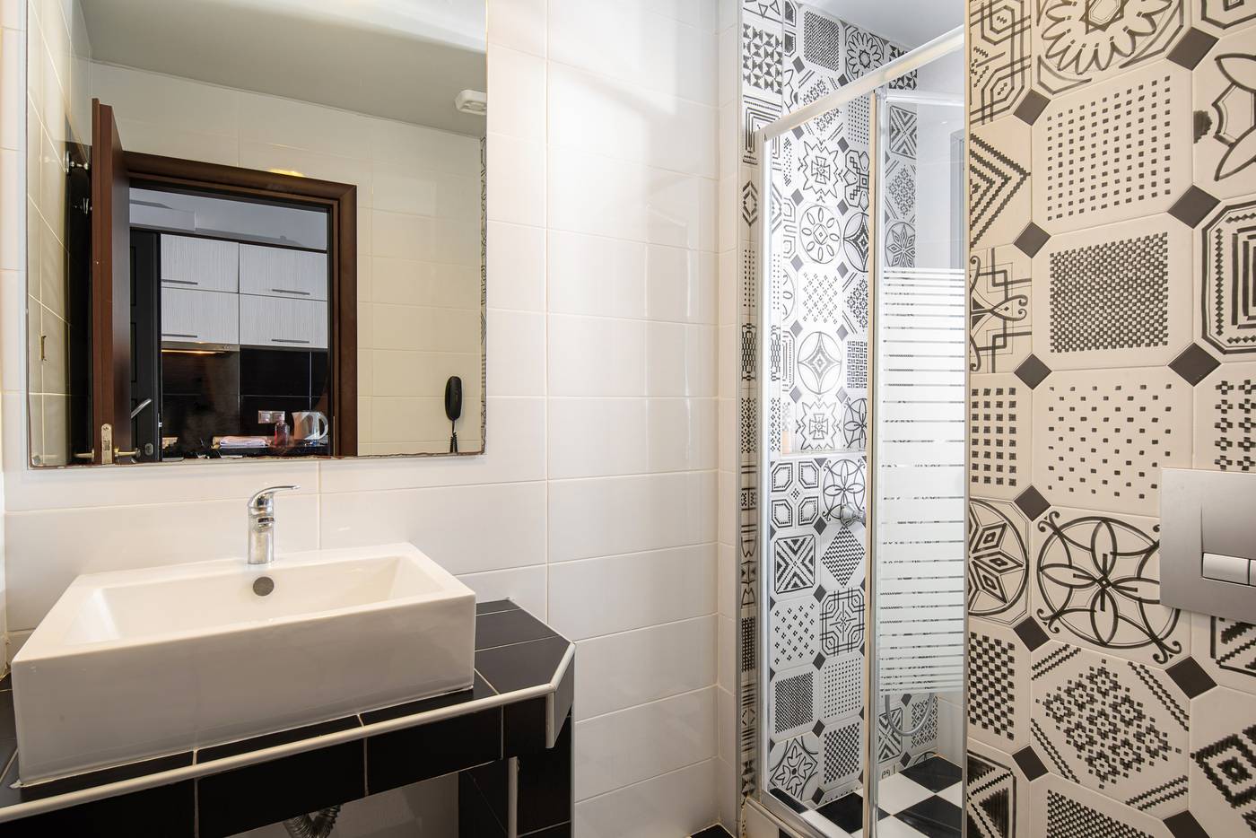 Flegra-Beach-Boutique-Apartments-Room-37