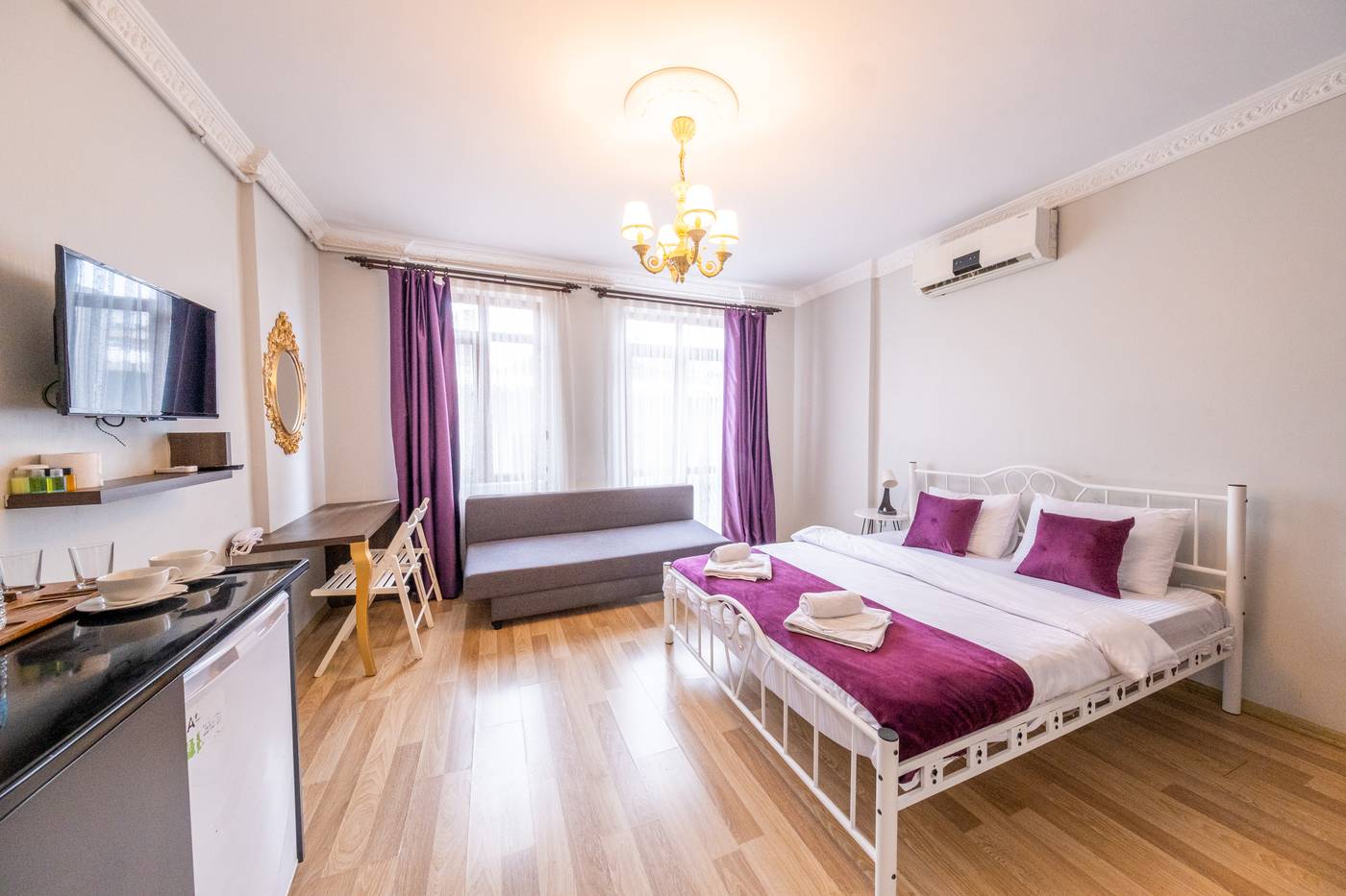 Frame-Galata-Hotel-Room-14