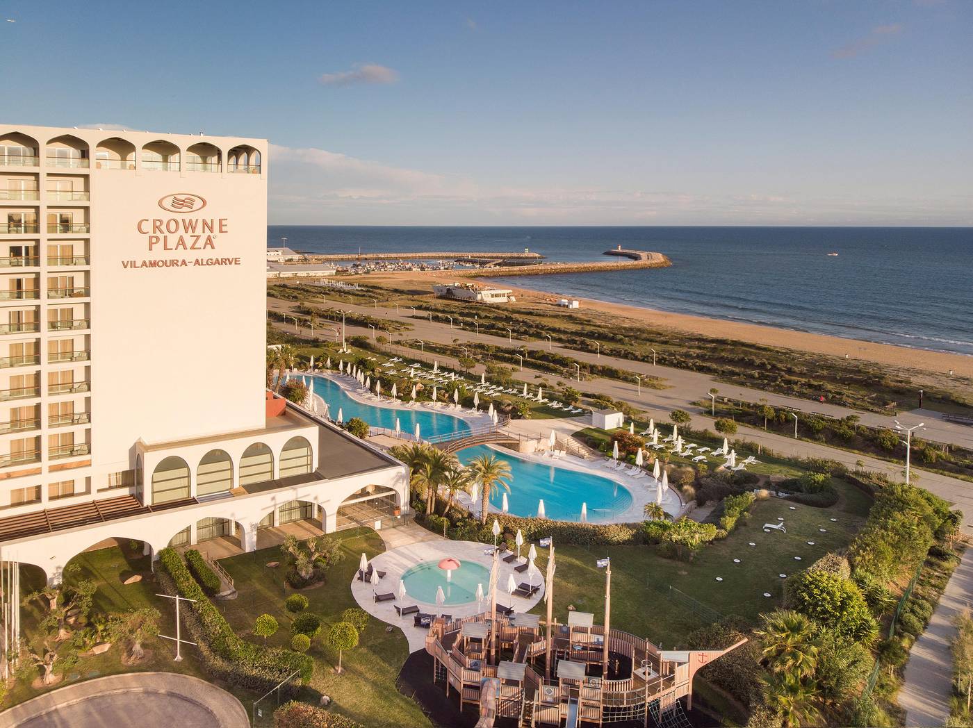 Crowne-Plaza-Vilamoura-General-view-7