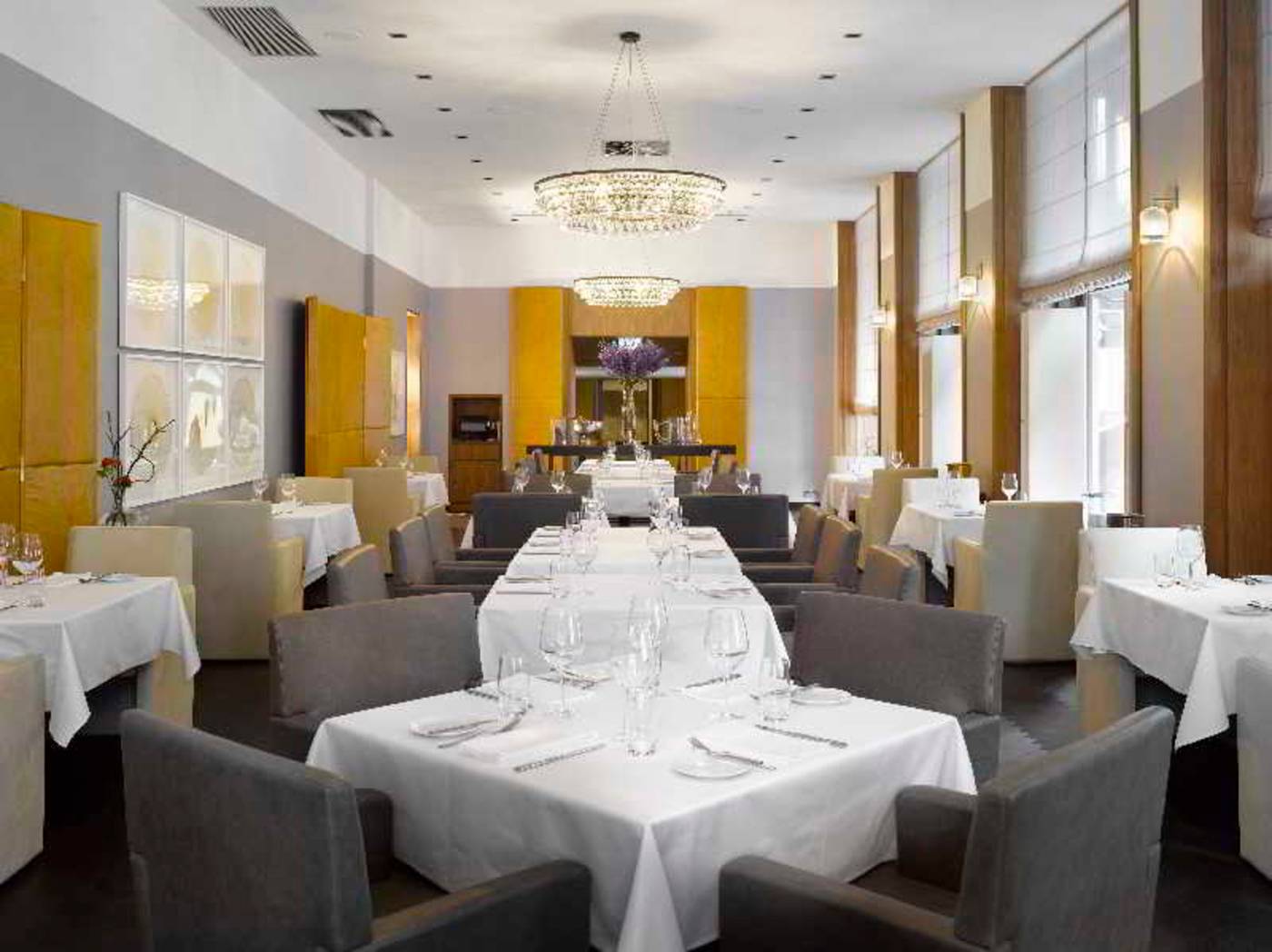 The-Emblem-Prague-Hotel-Restaurant-57