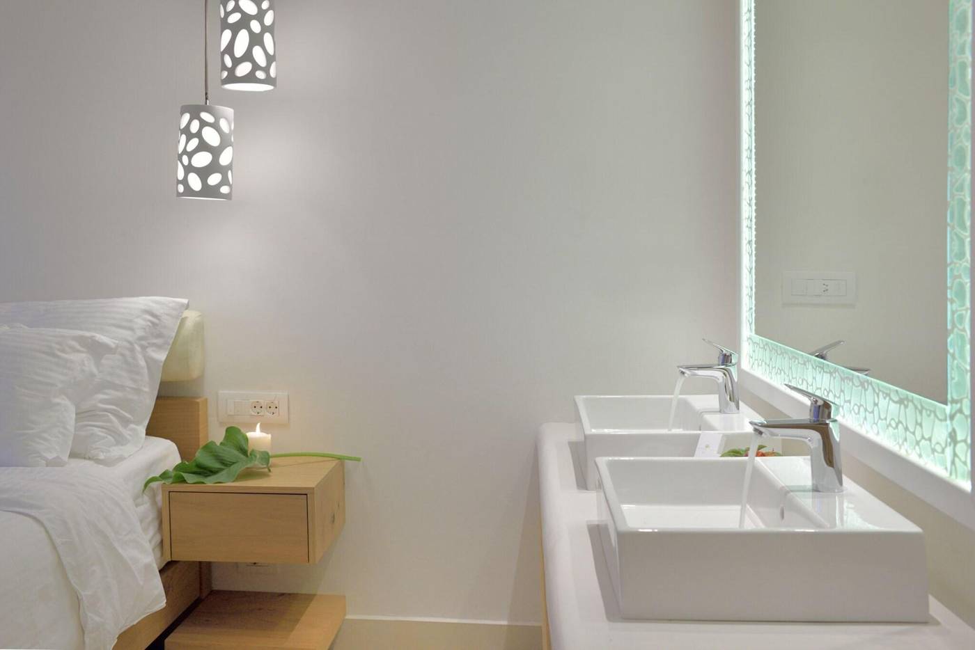 Petinos-Hotel-Room-50