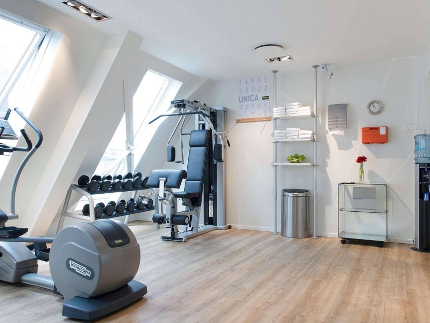 Swissotel-Amsterdam-Sports-and-Entertainment-90