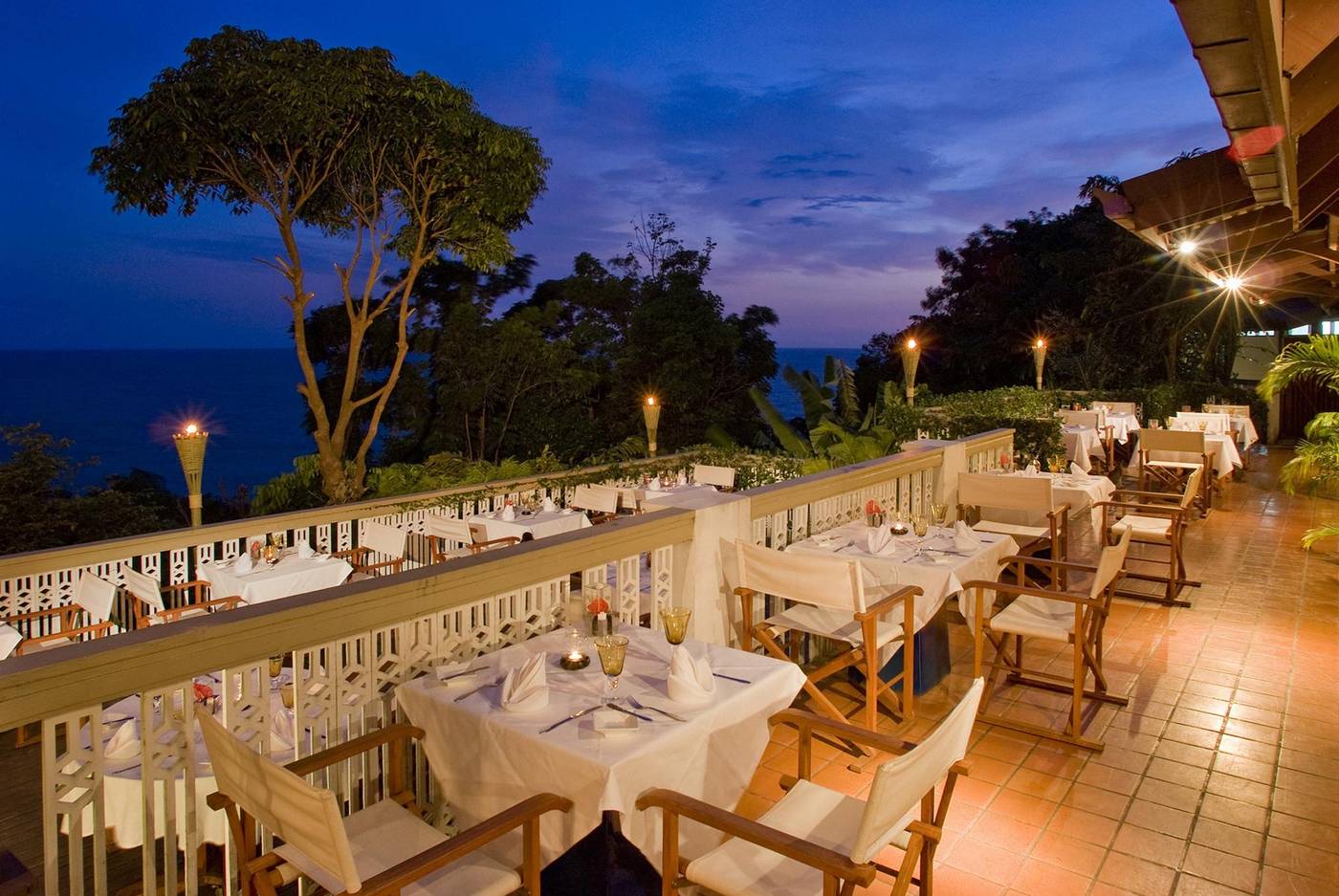 Centara-Villas--Phuket-Restaurant-8