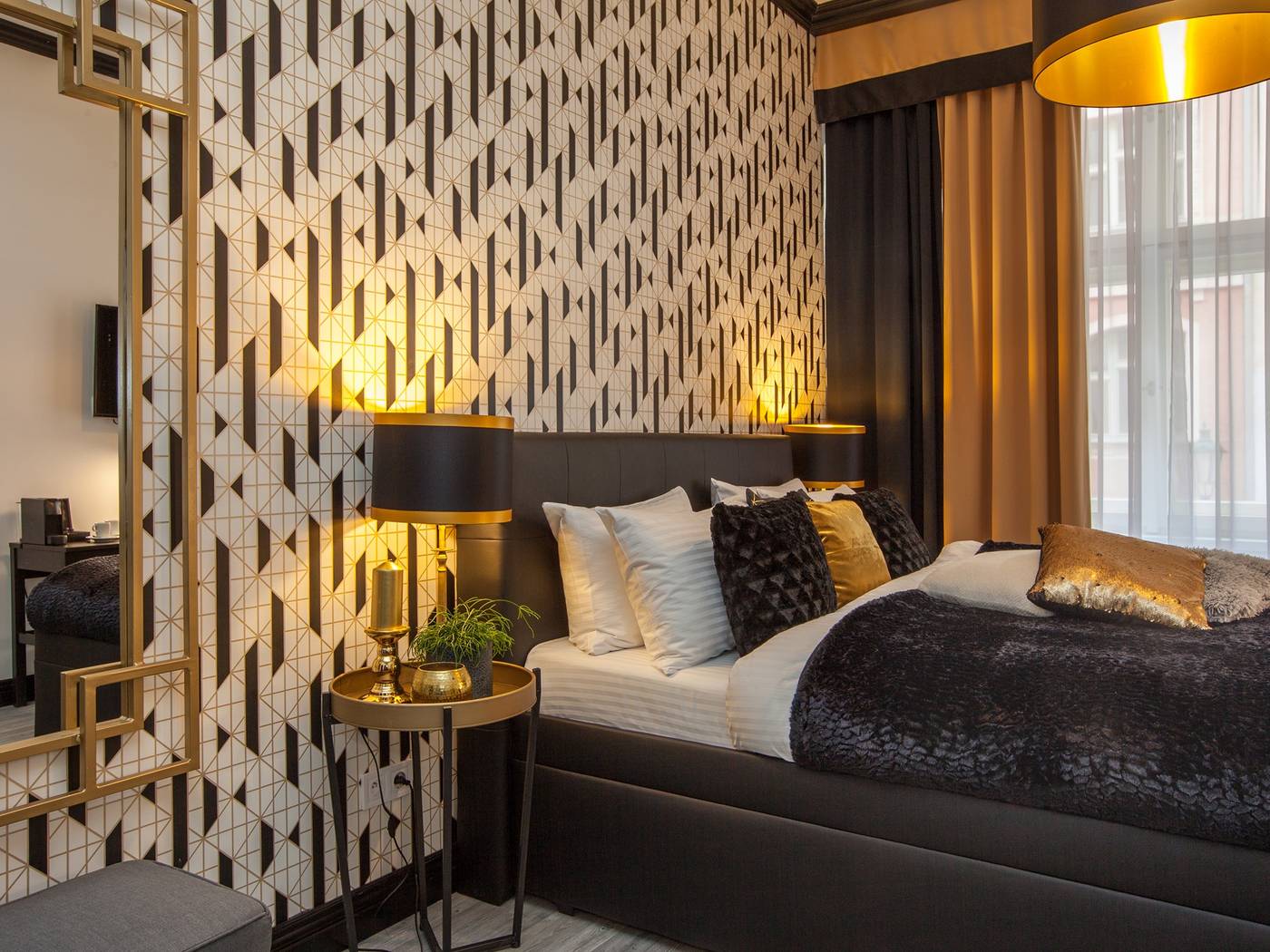 Golden-Prague-Rooms-Room-18