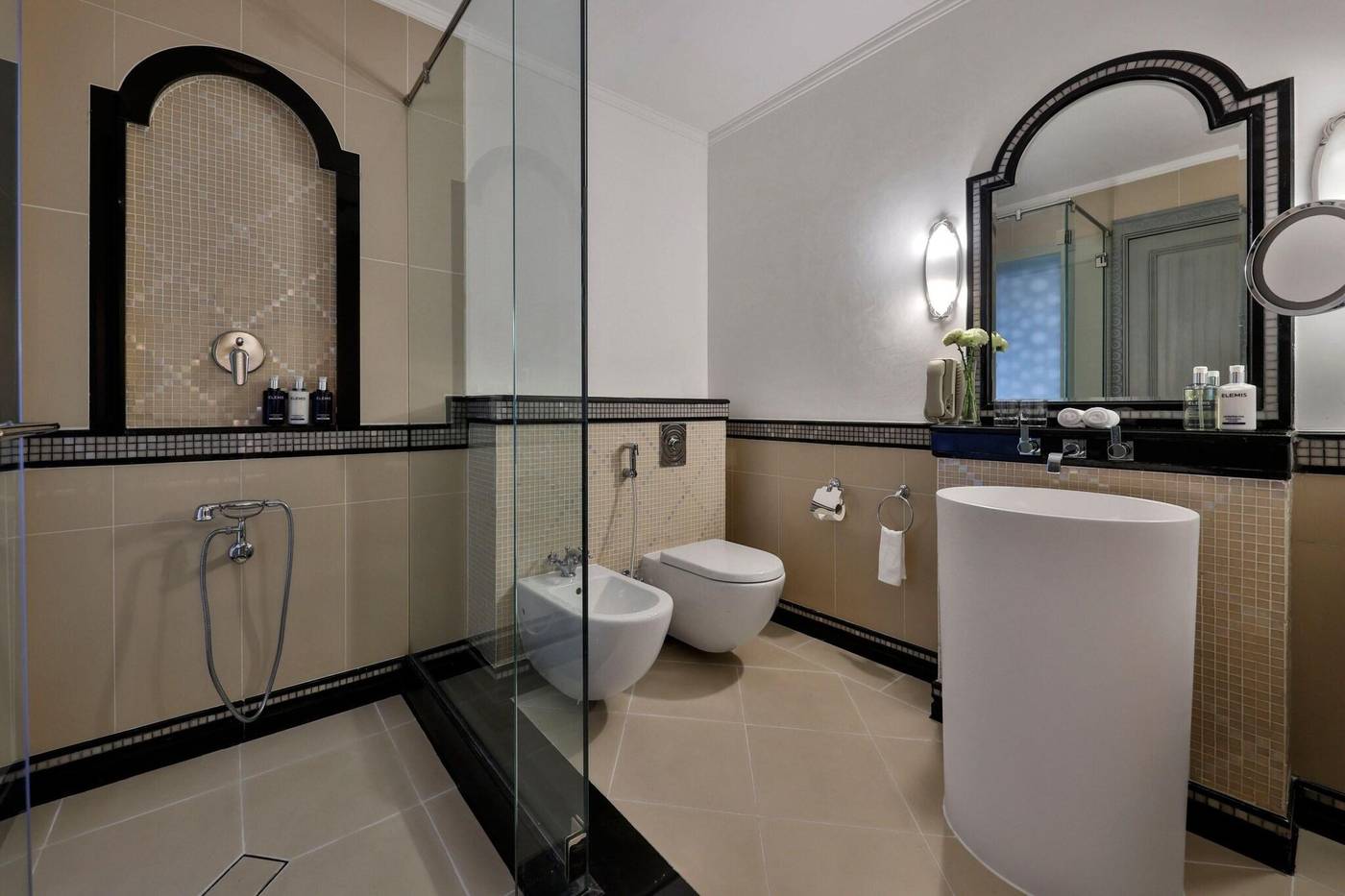 Habtoor-Grand-Resort--Autograph-Collection-Room-51