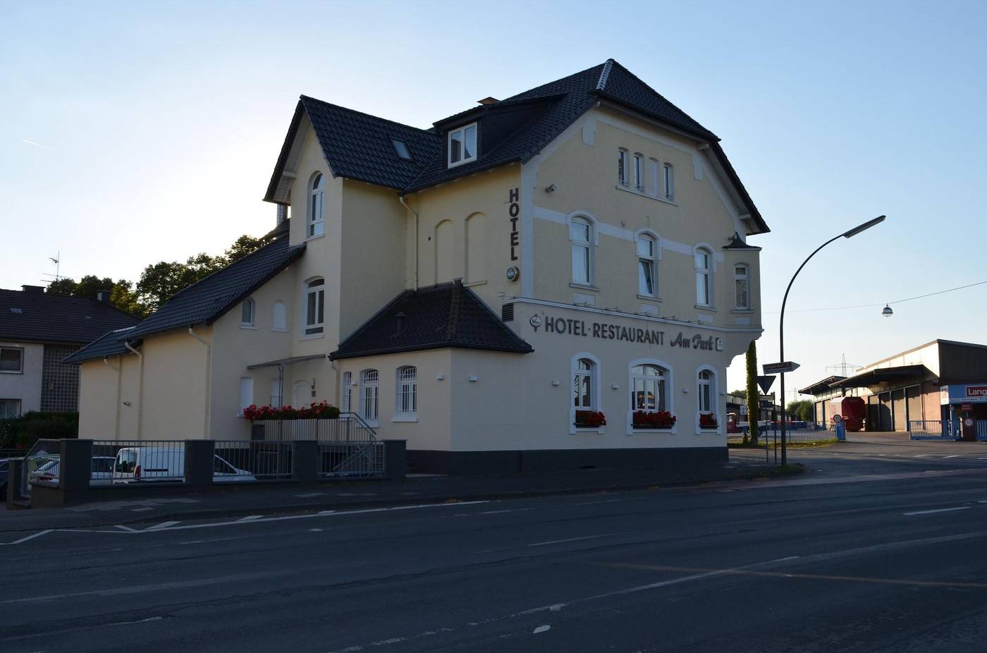 Hotel Restaurant Am Park-Germany-WALTROP-General view-3