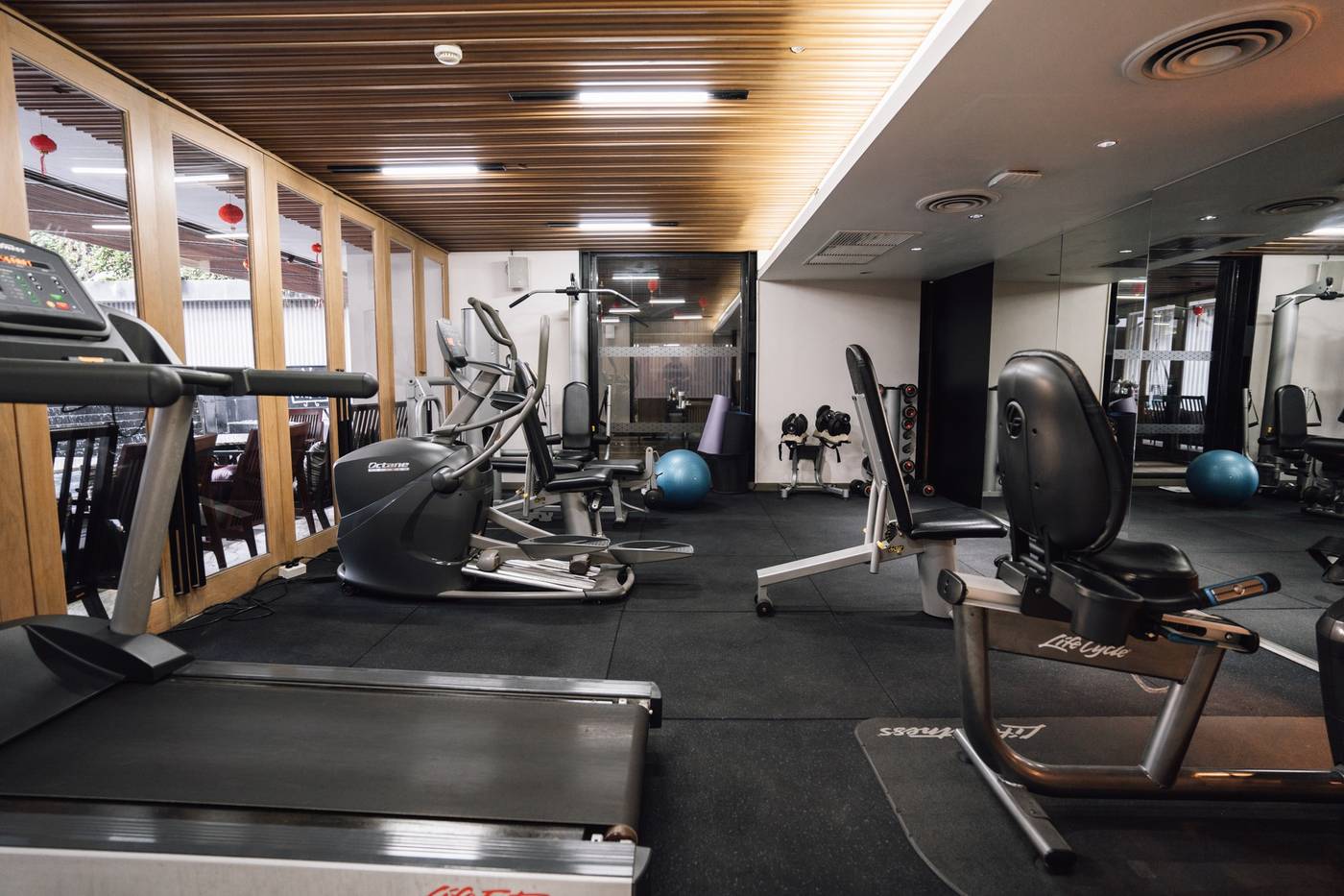 Arcadia-Suites-Bangkok-Sports-and-Entertainment-53