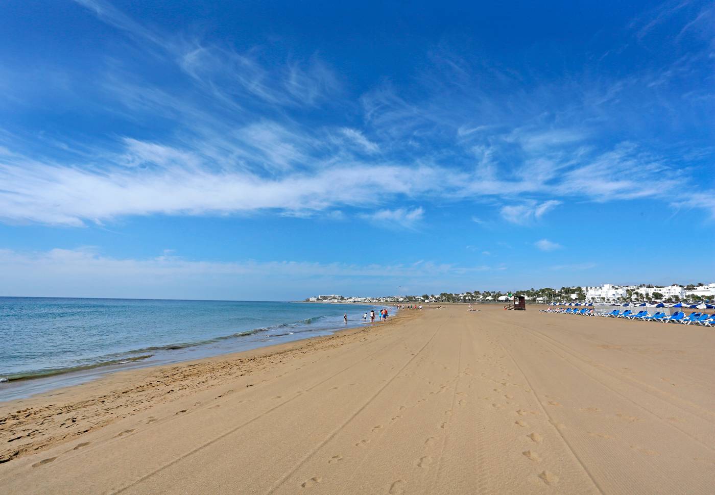 Aequora-Lazarote-Suites-Beach-77