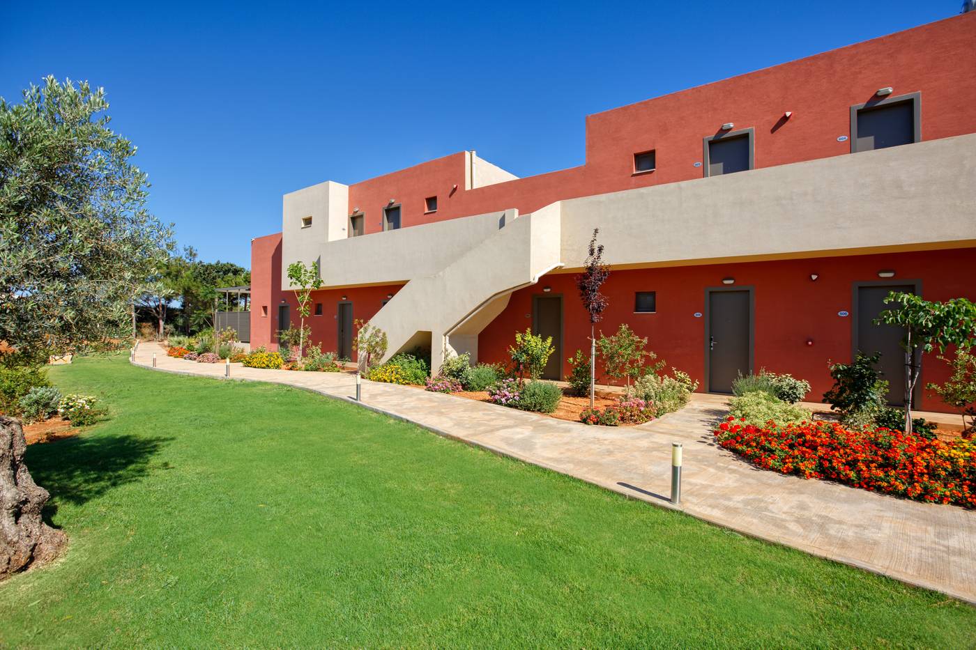 Oasis-Hotel-General-view-11