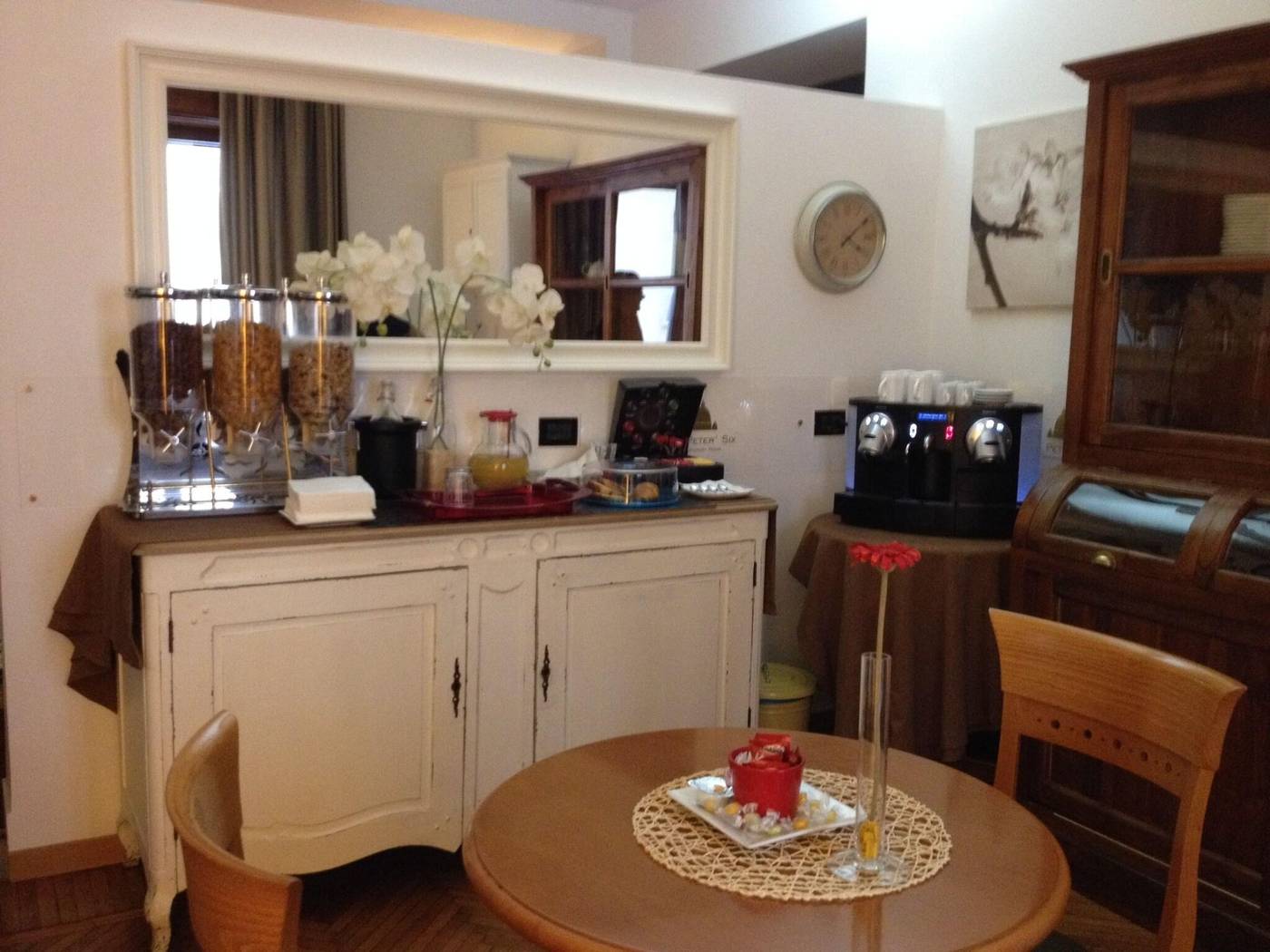 St-Peter-Six-Guest-House-Restaurant-11