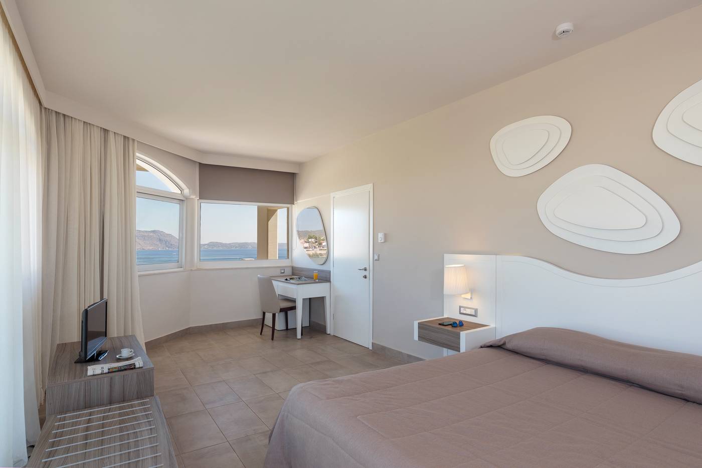 Rodos-Princess-Beach-Hotel-Room-32