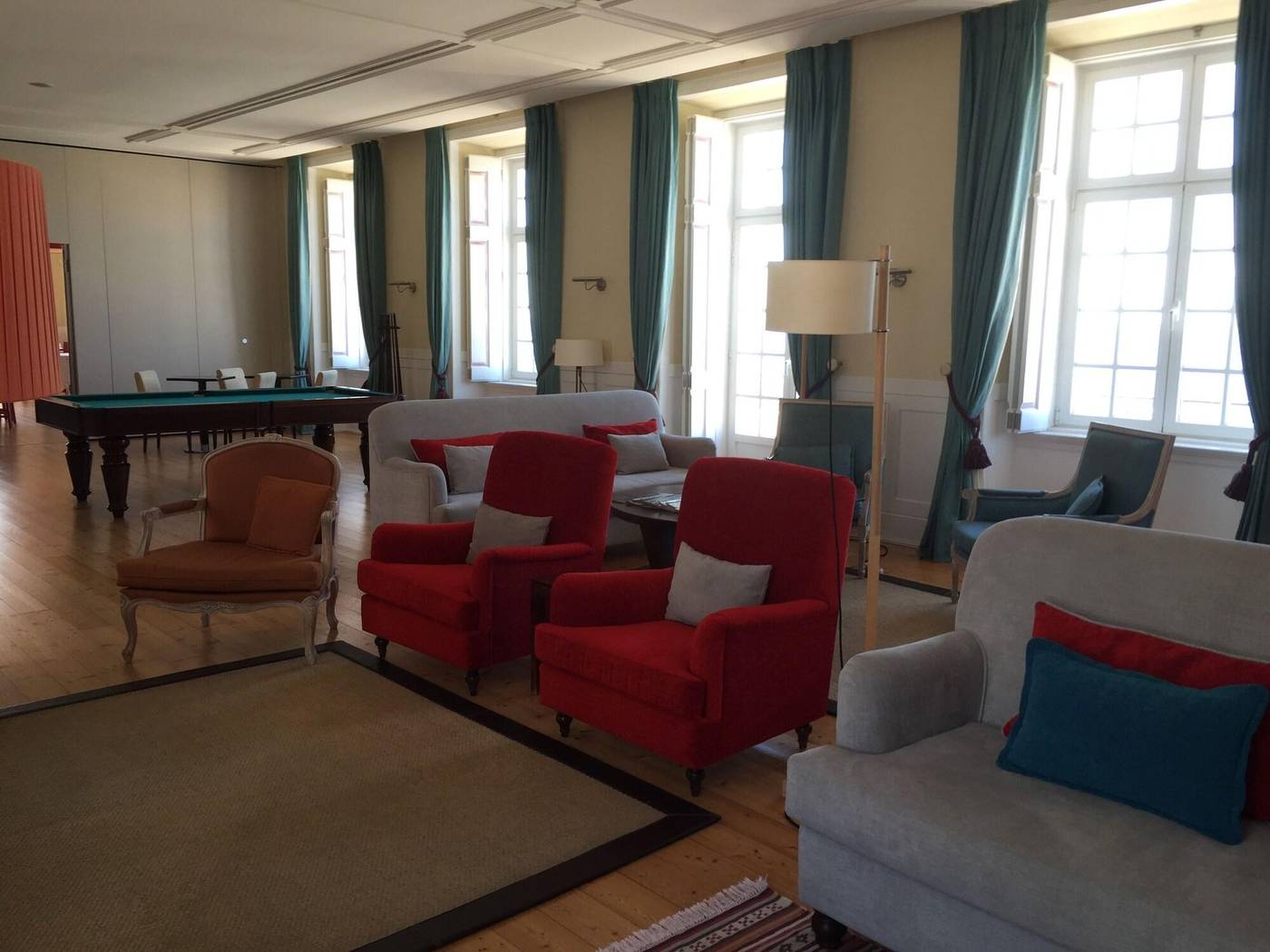 Casa-do-Medico-de-S--Rafael-Lobby-18