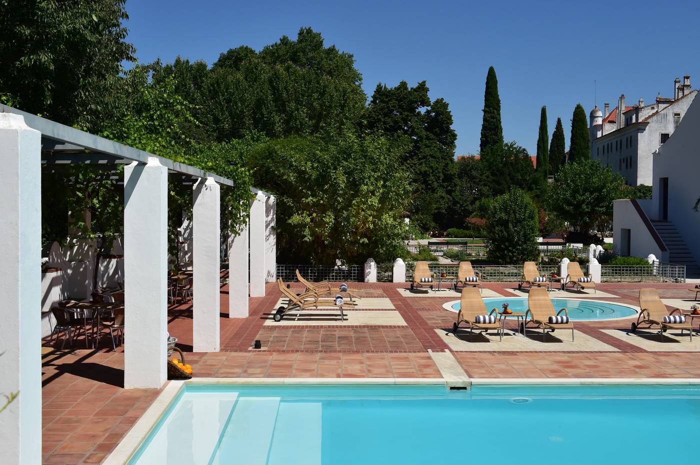 Pousada-Convento-de-Vila-Vicosa-Pool-27