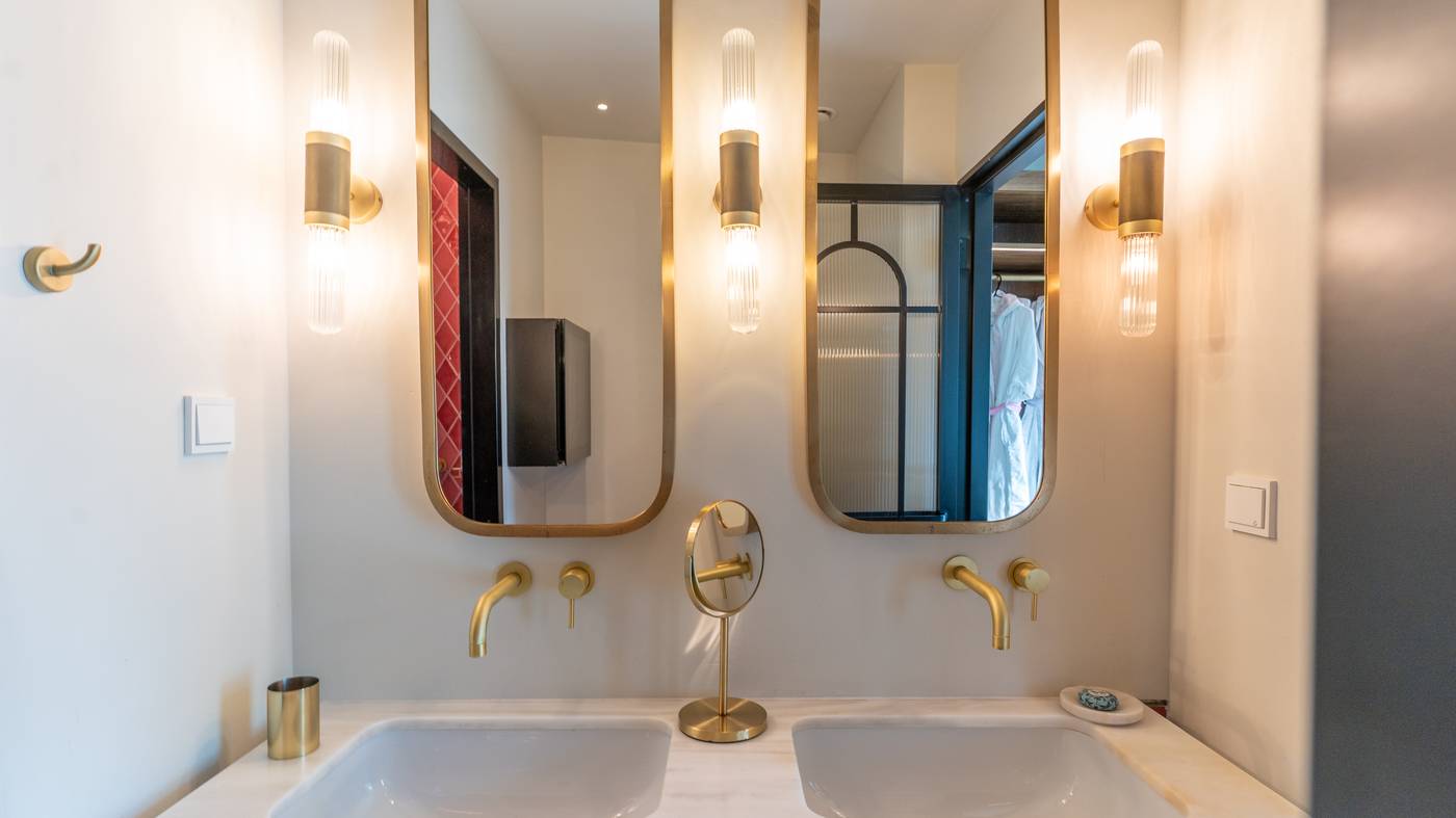 Gatsby-Athens-Room-31