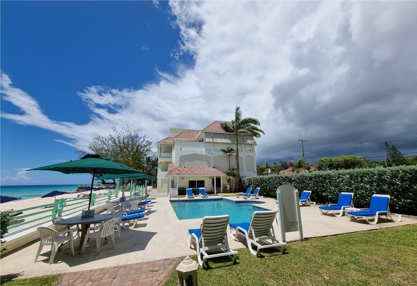 Coral-Mist-Beach-Hotel-Pool-3