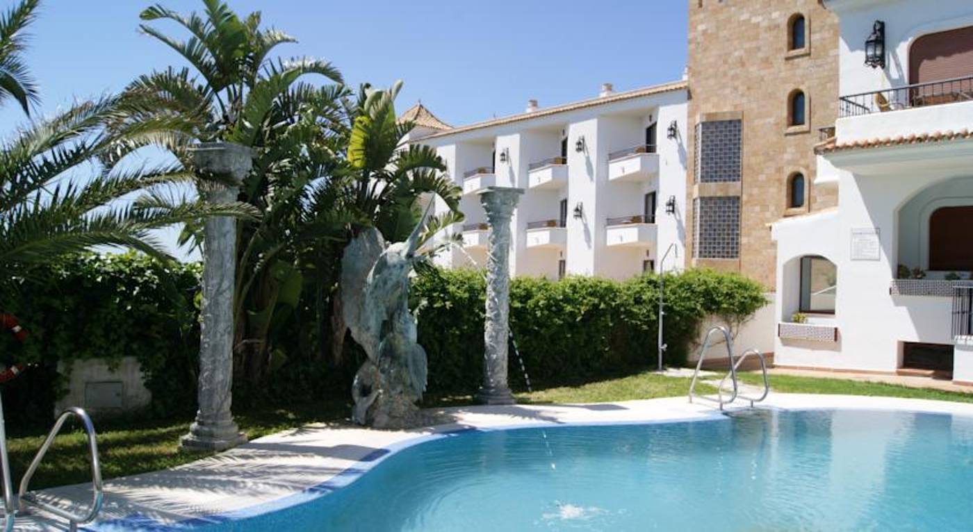 Hotel-Pozo-Del-Duque-General-view-1