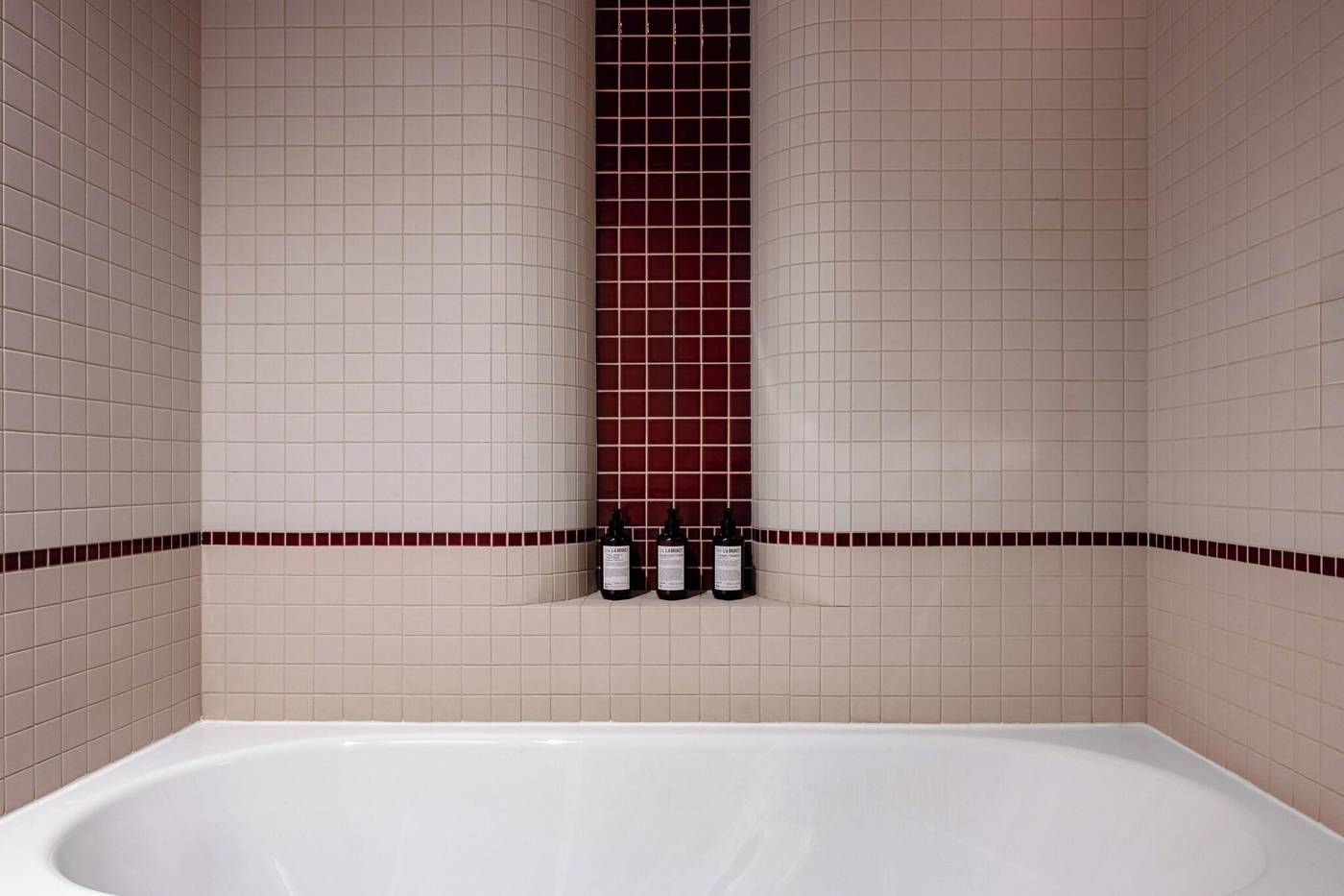 Sinner-Paris-Room-30