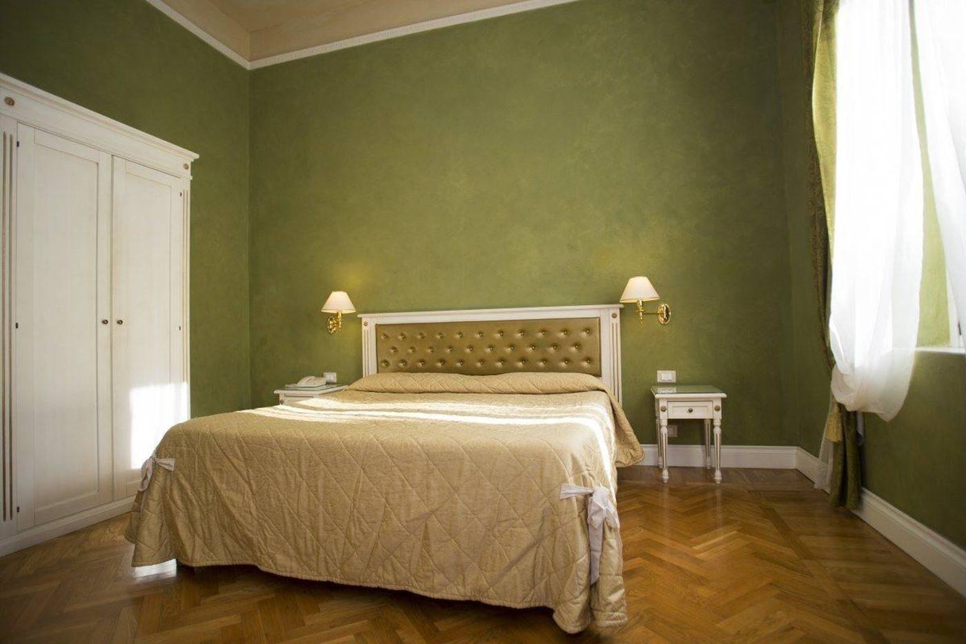 Hotel-Gennarino-Room-18